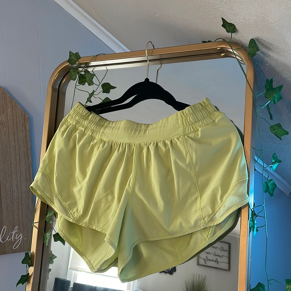Lululemon Hotty Hot 2.5 - Electric Lemon